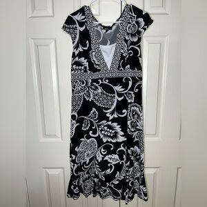AGB Black and White Patterned Midi Dress
